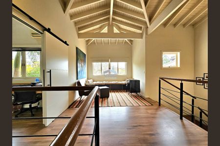 Casa de condomínio à venda com 315m², 4 quartos e 4 vagas