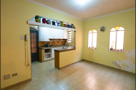 Casa para alugar com 126m², 3 quartos e 2 vagas Casa para alugar com 126m², 3 quartos e 2 vagasCozinha