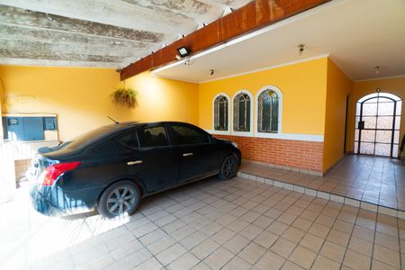 Casa para alugar com 126m², 3 quartos e 2 vagas Casa para alugar com 126m², 3 quartos e 2 vagasGaragem