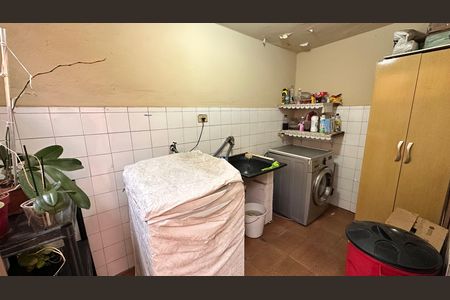 Casa à venda com 200m², 3 quartos e 2 vagas