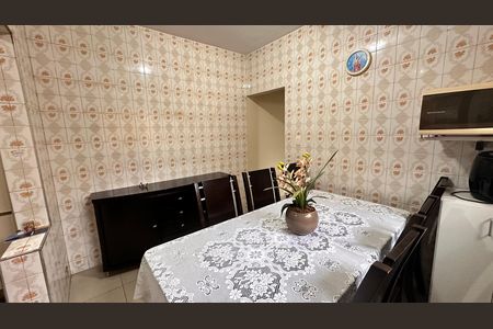 Casa à venda com 200m², 3 quartos e 2 vagas