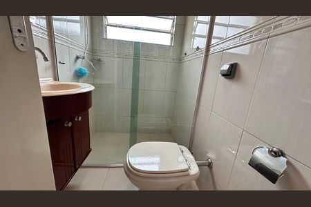 Casa à venda com 200m², 3 quartos e 2 vagas