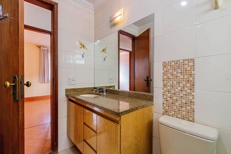 Apartamento à venda com 95m², 3 quartos e 1 vaga Apartamento à venda com 95m², 3 quartos e 1 vagaBanheiro 01