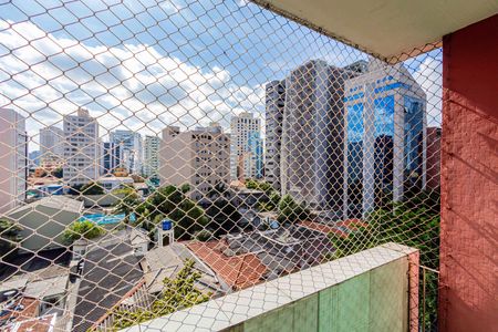Apartamento à venda com 95m², 3 quartos e 1 vaga Apartamento à venda com 95m², 3 quartos e 1 vagaVaranda