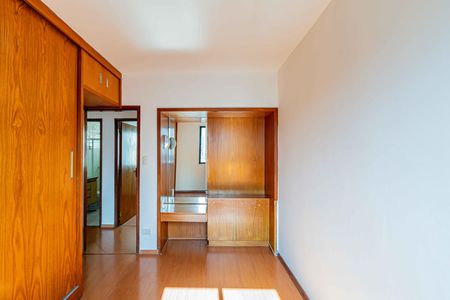 Apartamento à venda com 95m², 3 quartos e 1 vaga Apartamento à venda com 95m², 3 quartos e 1 vagaQuarto 02