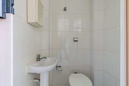 Apartamento à venda com 95m², 3 quartos e 1 vaga Apartamento à venda com 95m², 3 quartos e 1 vagaBanheiro de serviço