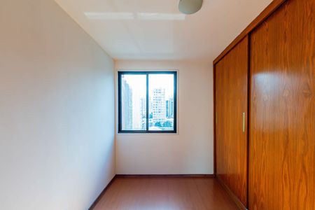 Apartamento à venda com 95m², 3 quartos e 1 vaga Apartamento à venda com 95m², 3 quartos e 1 vagaQuarto 02