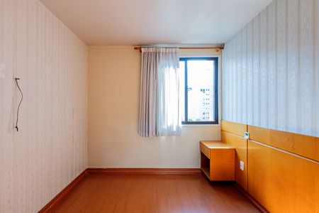Apartamento à venda com 95m², 3 quartos e 1 vaga Apartamento à venda com 95m², 3 quartos e 1 vagaQuarto 01
