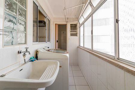Apartamento à venda com 95m², 3 quartos e 1 vaga Apartamento à venda com 95m², 3 quartos e 1 vagaLavanderia