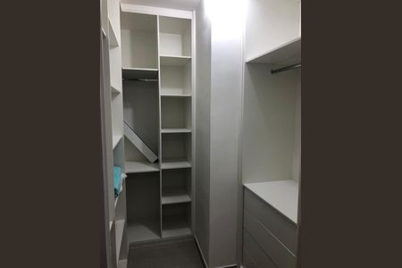 Apartamento à venda com 72m², 1 quarto e 1 vaga
