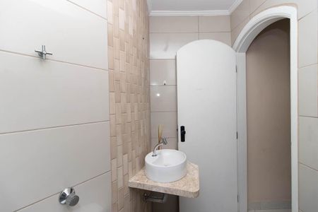 Casa à venda com 800m², 10 quartos e 11 vagas Casa à venda com 800m², 10 quartos e 11 vagasCasa 3 - Banheiro social