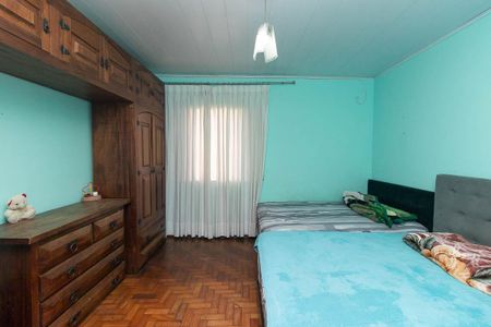 Casa à venda com 800m², 10 quartos e 11 vagas Casa à venda com 800m², 10 quartos e 11 vagasCasa 4 - Quarto