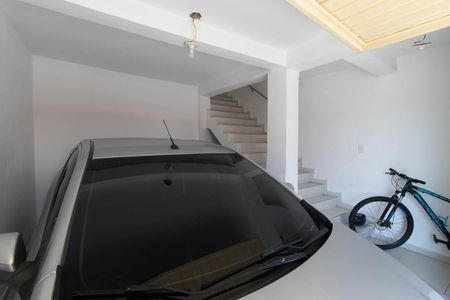 Casa à venda com 800m², 10 quartos e 11 vagas Casa à venda com 800m², 10 quartos e 11 vagasCasa 5 - Garagem