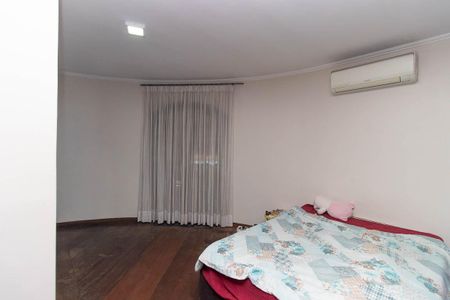 Casa à venda com 800m², 10 quartos e 11 vagas Casa à venda com 800m², 10 quartos e 11 vagasSuíte
