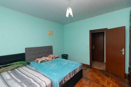 Casa à venda com 800m², 10 quartos e 11 vagas Casa à venda com 800m², 10 quartos e 11 vagasCasa 4 - Quarto