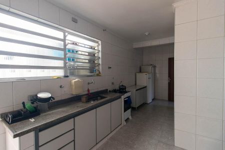 Casa à venda com 800m², 10 quartos e 11 vagas Casa à venda com 800m², 10 quartos e 11 vagasCasa 4 - Cozinha