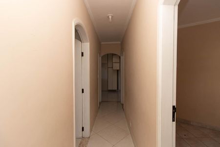 Casa à venda com 800m², 10 quartos e 11 vagas Casa à venda com 800m², 10 quartos e 11 vagasCasa 3 - Corredor dos Quartos