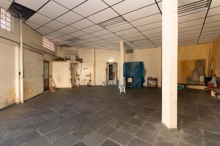 Casa à venda com 800m², 10 quartos e 11 vagas Casa à venda com 800m², 10 quartos e 11 vagasGaragem 3
