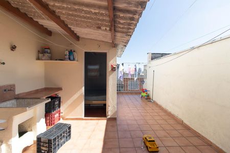 Casa à venda com 800m², 10 quartos e 11 vagas Casa à venda com 800m², 10 quartos e 11 vagasCasa 4 - Quintal e Área de Serviço