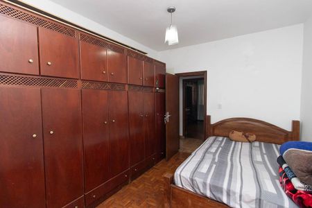 Casa à venda com 800m², 10 quartos e 11 vagas Casa à venda com 800m², 10 quartos e 11 vagasCasa 4 - Quarto 2