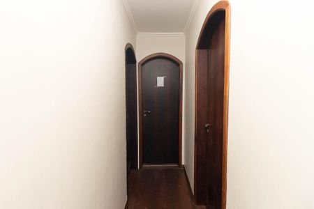 Casa à venda com 800m², 10 quartos e 11 vagas Casa à venda com 800m², 10 quartos e 11 vagasCorredor