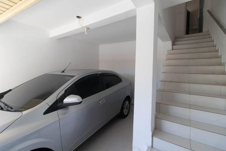 Casa à venda com 800m², 10 quartos e 11 vagas Casa à venda com 800m², 10 quartos e 11 vagasCasa 5 - Garagem