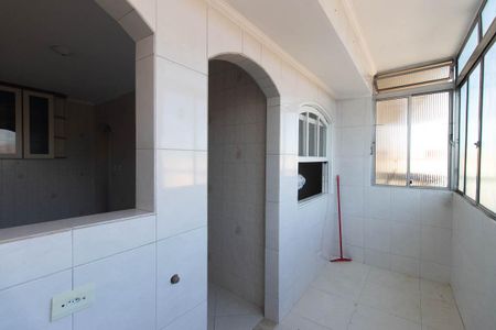 Casa à venda com 800m², 10 quartos e 11 vagas Casa à venda com 800m², 10 quartos e 11 vagasCasa 3 - Área de Serviço