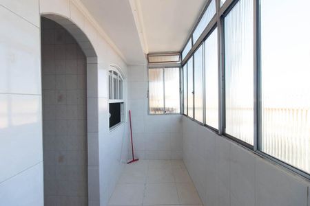 Casa à venda com 800m², 10 quartos e 11 vagas Casa à venda com 800m², 10 quartos e 11 vagasCasa 3 - Área de Serviço