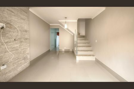 Sala de casa de condomínio para alugar com 2 quartos, 58m² em Vila Constancia, São Paulo