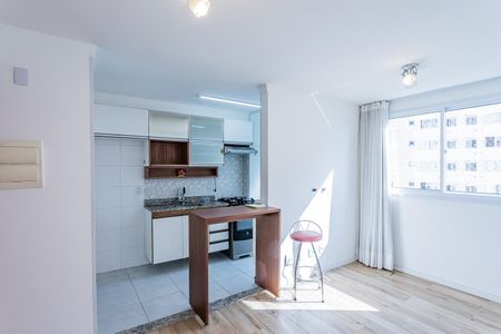 Sala de apartamento para alugar com 2 quartos, 44m² em Jardim Iris, São Paulo
