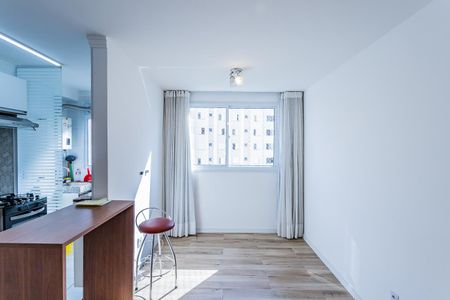 Sala de apartamento para alugar com 2 quartos, 44m² em Jardim Iris, São Paulo