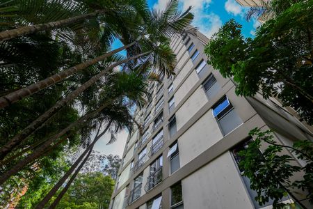 Apartamento à venda com 78m², 3 quartos e 1 vaga Apartamento à venda com 78m², 3 quartos e 1 vagaFachada