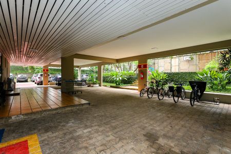 Apartamento à venda com 78m², 3 quartos e 1 vaga Apartamento à venda com 78m², 3 quartos e 1 vagaÁrea comum