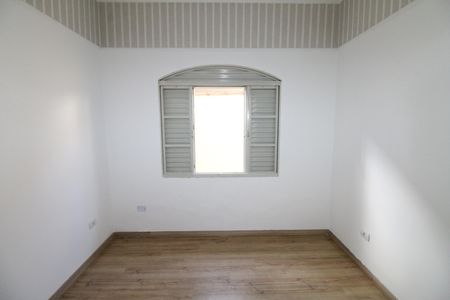 Casa para alugar com 180m², 3 quartos e 2 vagasQuarto