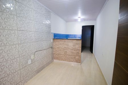 Casa para alugar com 1 quarto, 40m² em Qr 629, Brasília