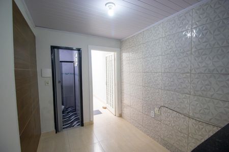 Casa para alugar com 1 quarto, 40m² em Qr 629, Brasília