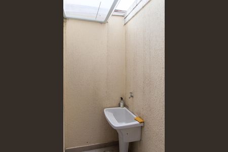 Apartamento para alugar com 40m², 2 quartos e sem vagaCozinha e Área de Serviço