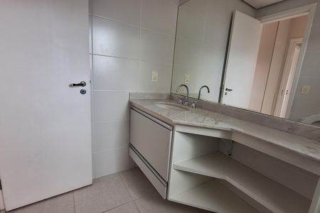 Apartamento para alugar com 91m², 3 quartos e 1 vaga Apartamento para alugar com 91m², 3 quartos e 1 vagaBanheiro da Suíte