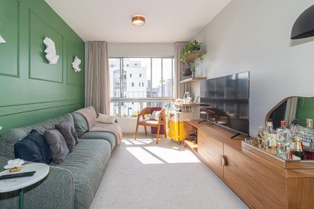 Sala de apartamento para alugar com 2 quartos, 65m² em Indianópolis, São Paulo