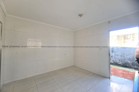 Casa à venda com 160m², 2 quartos e 2 vagas Casa à venda com 160m², 2 quartos e 2 vagasCozinha
