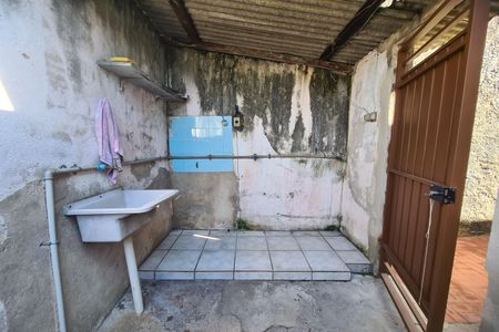 Casa à venda com 160m², 2 quartos e 2 vagas Casa à venda com 160m², 2 quartos e 2 vagasÁrea de Serviço