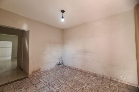 Sala de casa à venda com 2 quartos, 160m² em Jardim Mimar, São Paulo