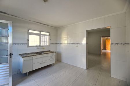 Casa à venda com 160m², 2 quartos e 2 vagas Casa à venda com 160m², 2 quartos e 2 vagasCozinha