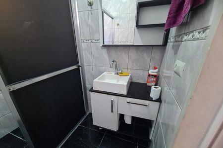 Casa à venda com 160m², 2 quartos e 2 vagas Casa à venda com 160m², 2 quartos e 2 vagasBanheiro