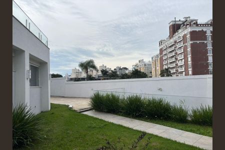 Casa à venda com 514m², 3 quartos e 7 vagas Casa à venda com 514m², 3 quartos e 7 vagasÁrea externa
