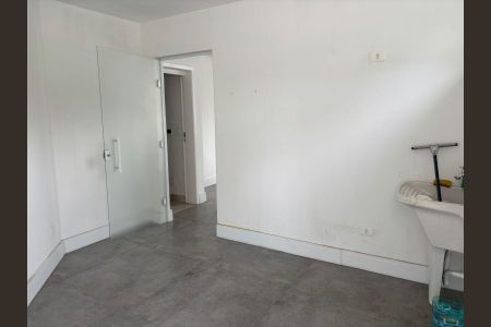 Casa à venda com 514m², 3 quartos e 7 vagas Casa à venda com 514m², 3 quartos e 7 vagasÁrea de Serviço