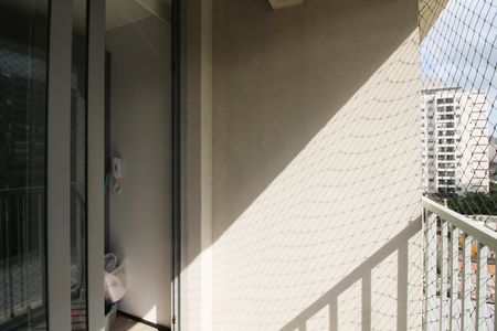 Varanda de apartamento para alugar com 1 quarto, 25m² em Indianópolis, São Paulo