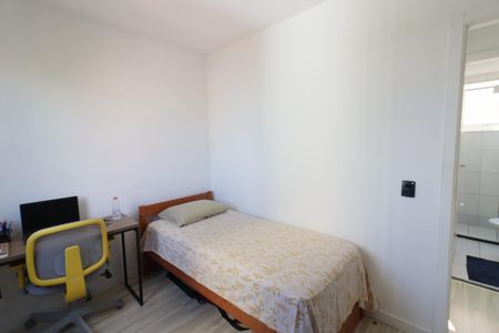 Quarto 2 de apartamento à venda com 2 quartos, 44m² em São Pedro, Osasco
