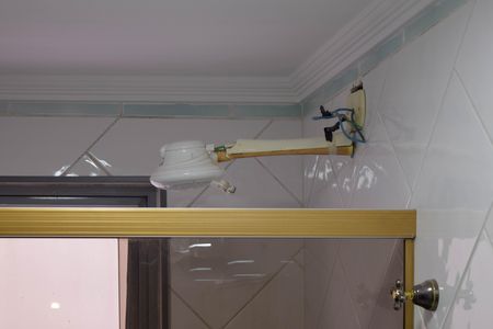 Apartamento à venda com 115m², 2 quartos e 2 vagas Apartamento à venda com 115m², 2 quartos e 2 vagasBanheiro