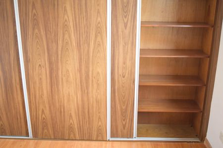 Apartamento à venda com 115m², 2 quartos e 2 vagas Apartamento à venda com 115m², 2 quartos e 2 vagasSuíte
